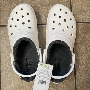 Women Crocs Size 10, White with Gray Lining